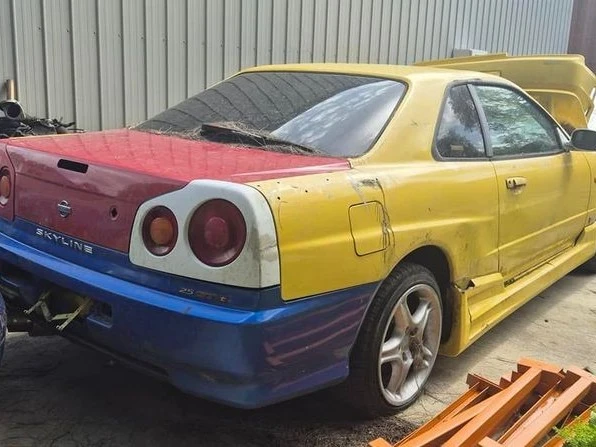 Nissan r34