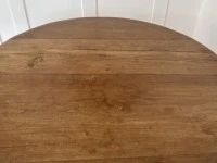 Beautiful Antique/Vintage Round Wooden Table