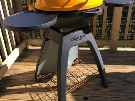 Beefeater Bugg BBQ with stand on wheels