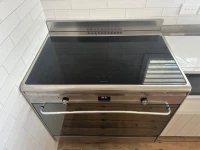 Oven