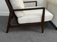 2 x Nood armchairs ‘Dylan’