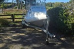 Pontoon boat