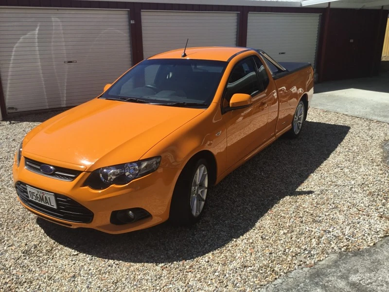 Ford falcon Xr6. Ute