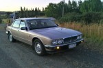 Jaguar XJ40