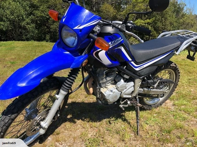 Motorcycle Yamaha XT250