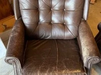 2 + 1 + 1 small lounge suite