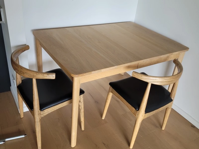Table, Chairs x 6