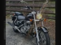 Motorcycle Suzuki Intruder VL250