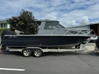 Motor boat 7m