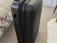 Computer table Dismantled, Computer chair Dismantled, Luggage 3 x Larg...
