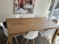 Table and x6 chairs