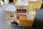 Treadmill, 2 luggage, 14 boxes, 3 foldable tables, 2 bags, foldable dr...