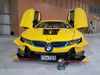BMW i8