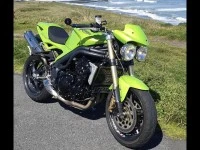 Motorcycle Triumph Speed triple