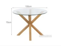 Round dining table