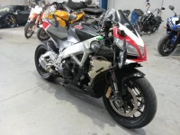 Motorcycle Aprilia Rsv4