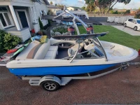 Motorboat 5.5m 180 bowrider