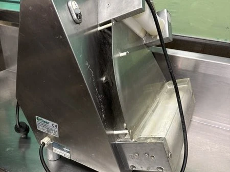 Commercial bakery dough roller