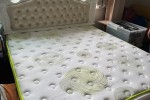 Double bed 180 x 200 cm