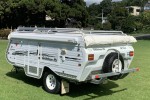 Camper trailer