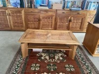 2 x shelving units. A total of 4 pieces (4)