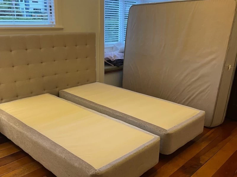 King size bed