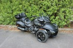 3 wheeled motorbike - Can Am Spyder 3 wheeled motorbike - Can Am Spyder