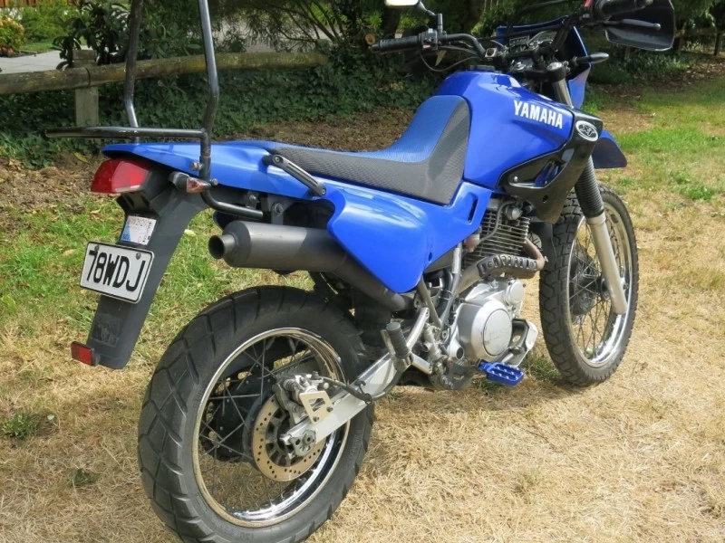 Motorcycle yamaha XT600 E