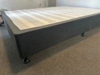 Queen size bed, queen size bed base