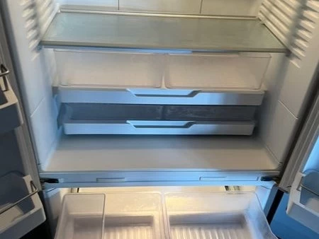 Fisher & Paykel 614L French Door 3 Door Fridge Freezer RF610