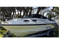 Small boat Huntsman 6m on tandem trailer