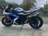 Motorcycle Suzuki GSXR-750