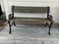 1 x writing desk, lounge chair, park bench