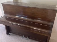Basic older piano