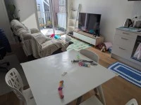 2 bedroom apartment move