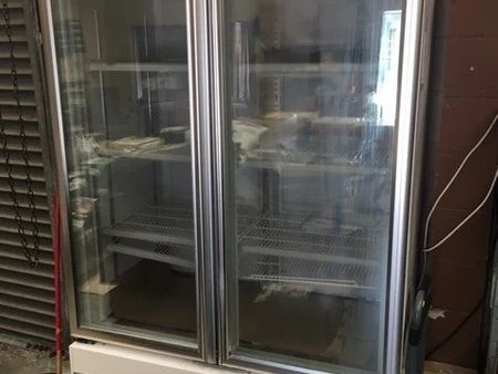 Double door freezer 1000 liters vertical