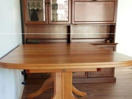 Wall Unit 1950mm H x 1650mm W x 430 mm D, Dining Table 1.5m x 1m