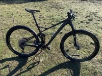 Lightweight carbon XC full suspension bike