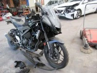 Motorcycle yamaha r3