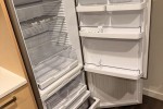 442l Fisher&Paykel stainless steel Fridge/Freezer with Water and Ice