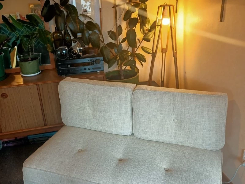 Retro convertible 2 seater couch