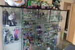King bed, double bed, fridge, dryer, washing machine, l-shaped couch, ...