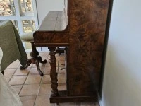 Antique piano