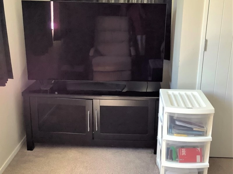 LG OLED TV & Cabinet 3 Drawer storage container Single bed with mattre...