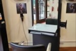 Salon hair station with mirrors