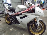 Motorcycle Triumph Daytona 675