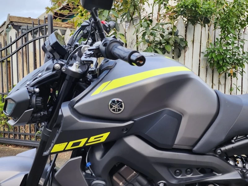 Motorcycle Yamaha Mt09