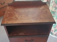 Bedroom Dresser and Bedside Units, https://www.trademe.co.nz/a/marketp...