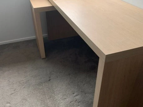 Table office desk