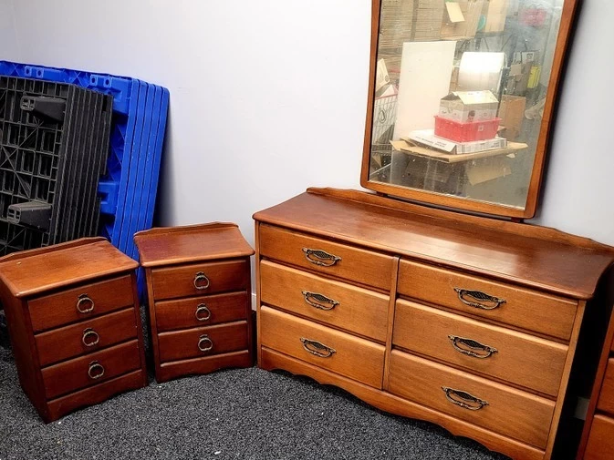 Solid Wood, Bedroom Set, Dresser, Side table